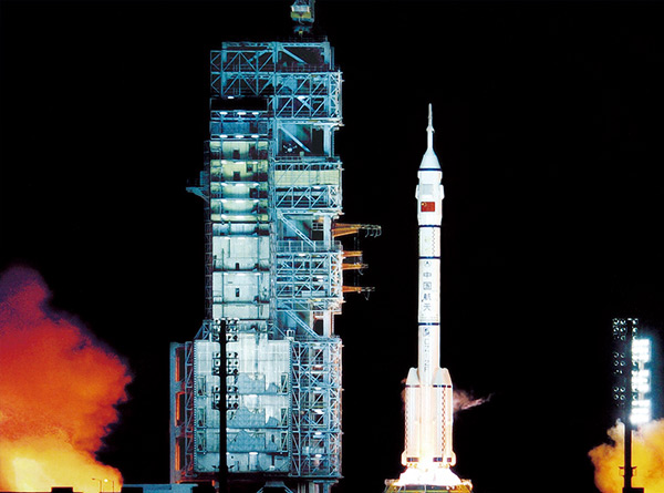 “神舟号”航天飞船发射架重防腐涂装工程